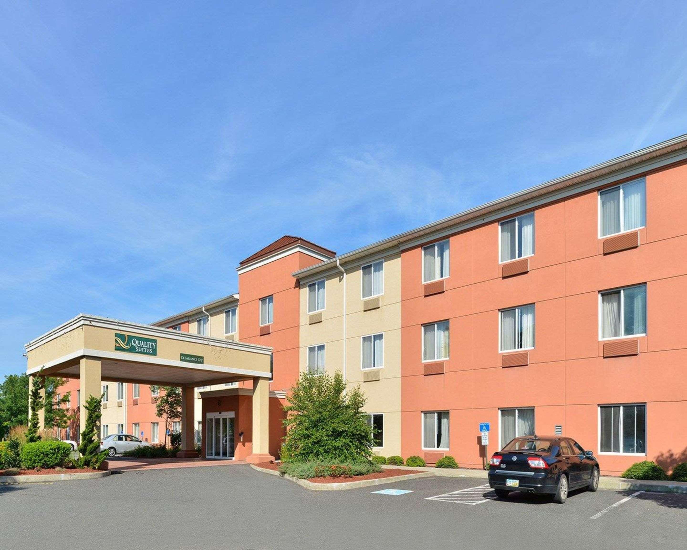 Quality Suites Stratford Exterior photo