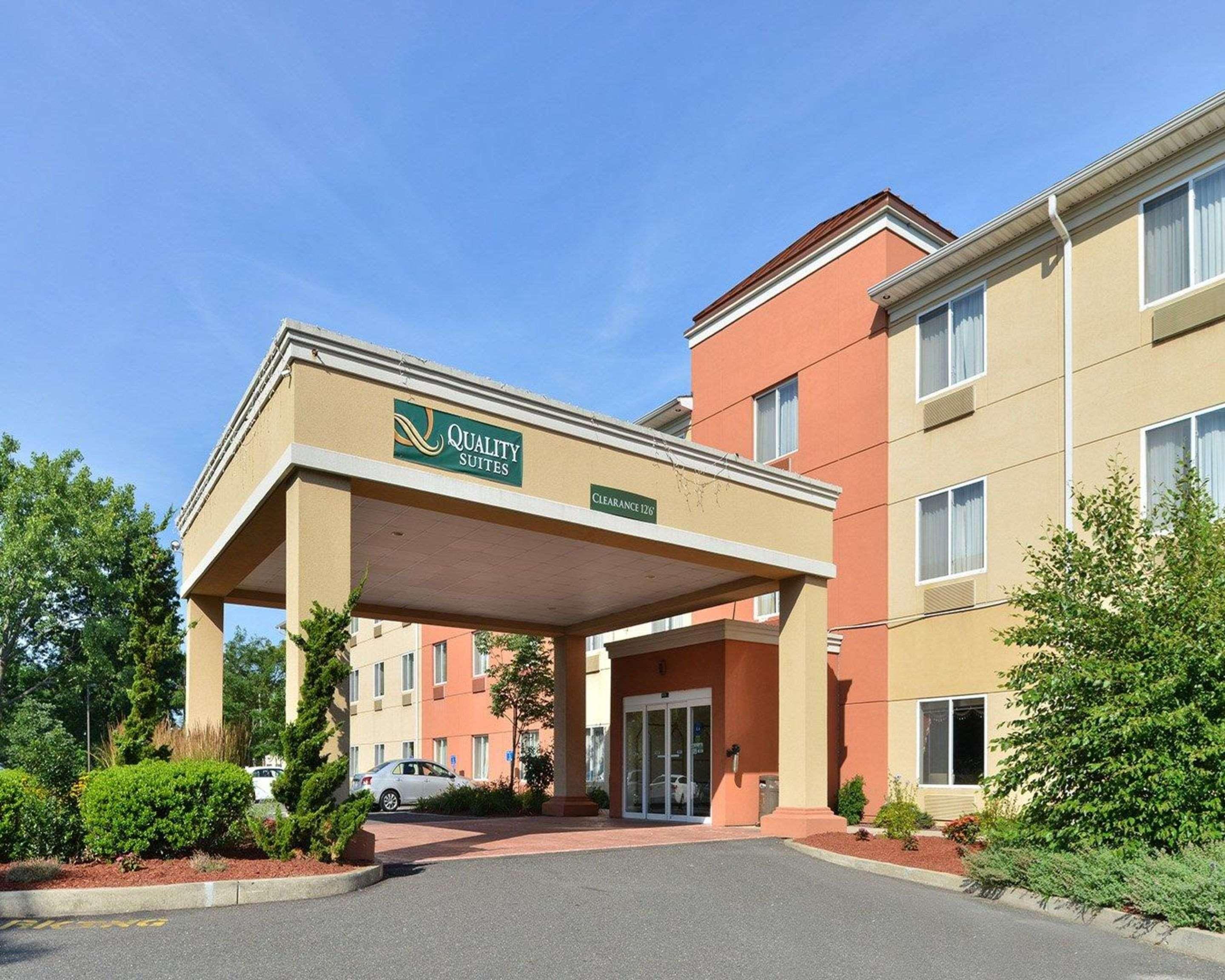 Quality Suites Stratford Exterior photo